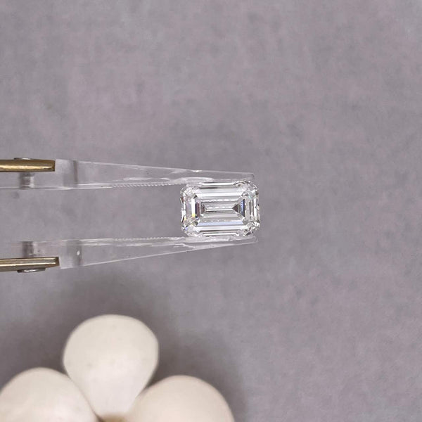 LGD Emerald Cut 3.09Ct 4623